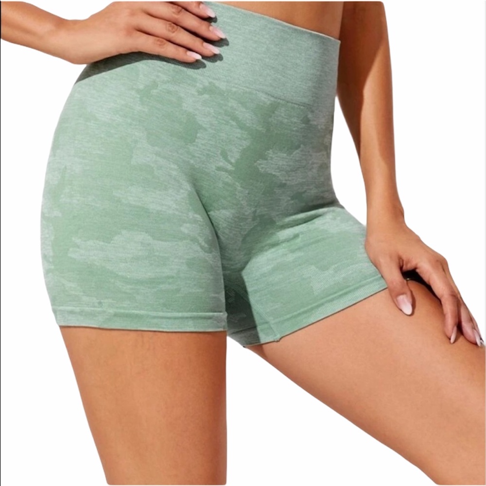 Camo Seamless Shorts Leggings